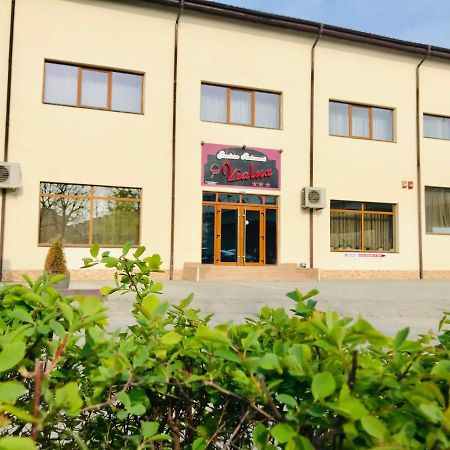 Pensiunea Vialux Bacau Exterior photo
